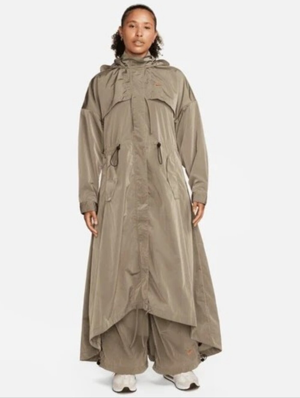 NWOT Nike Sportswear Tech Pack Repel Long Hooded Parka Coat in Taupe